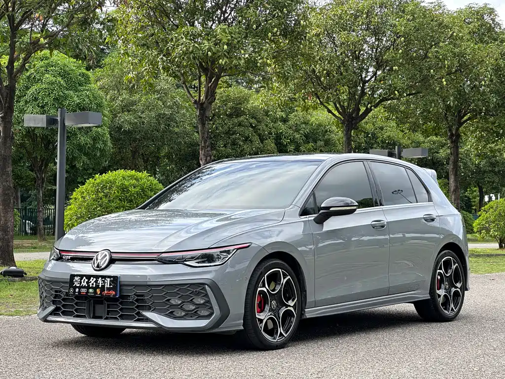 Volkswagen Golf GTI 2026