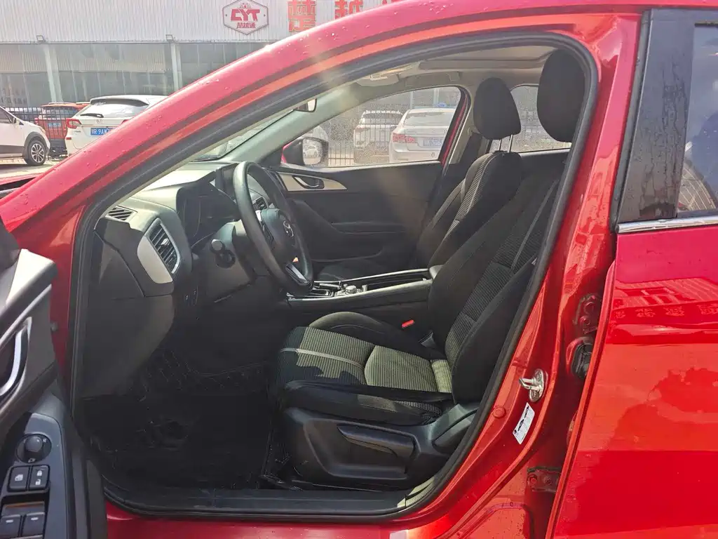 Mazda 3 Axela — миниатюра 6