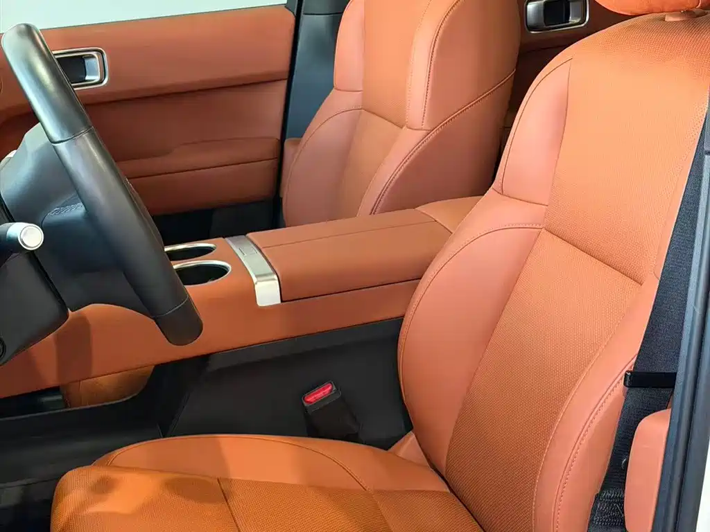 Li Auto Li L6 — миниатюра 10