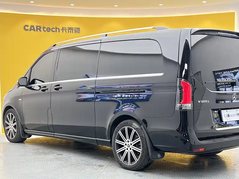 Mercedes-Benz V-Class — миниатюра 6