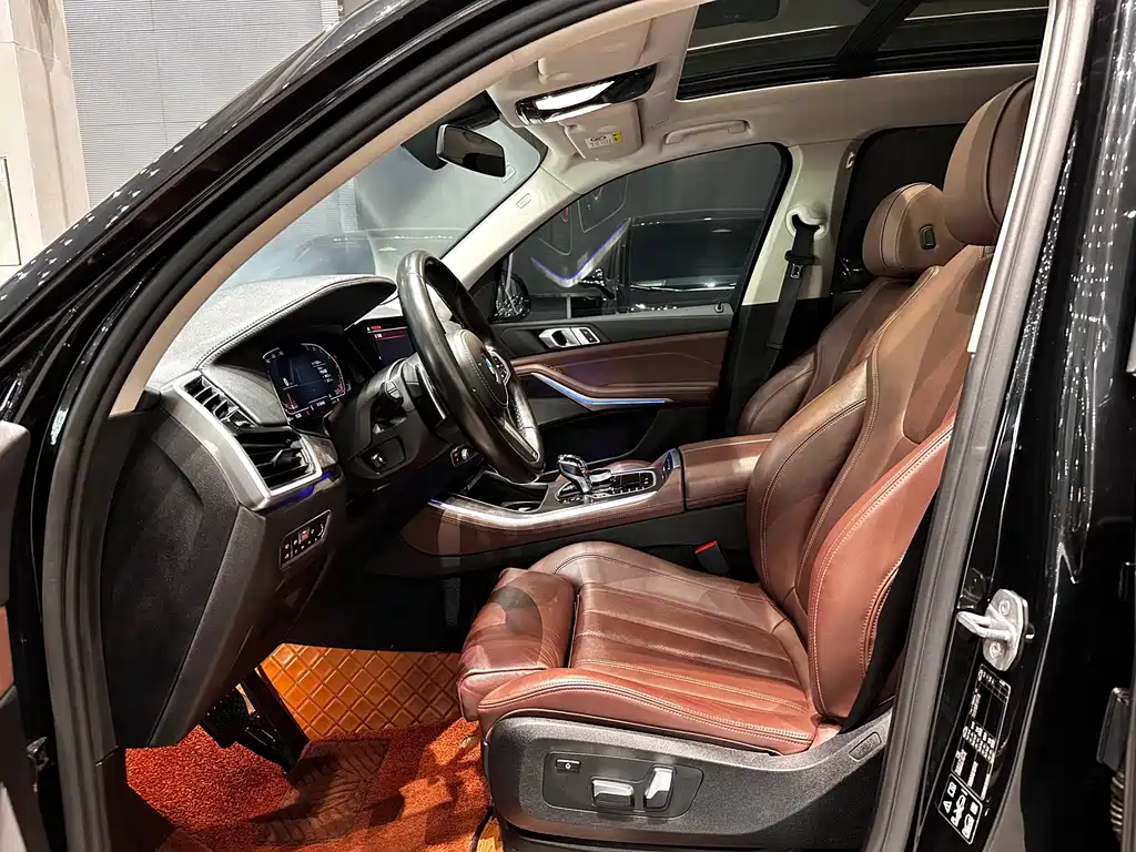 BMW X5 2020 xDrive40i M Sport
