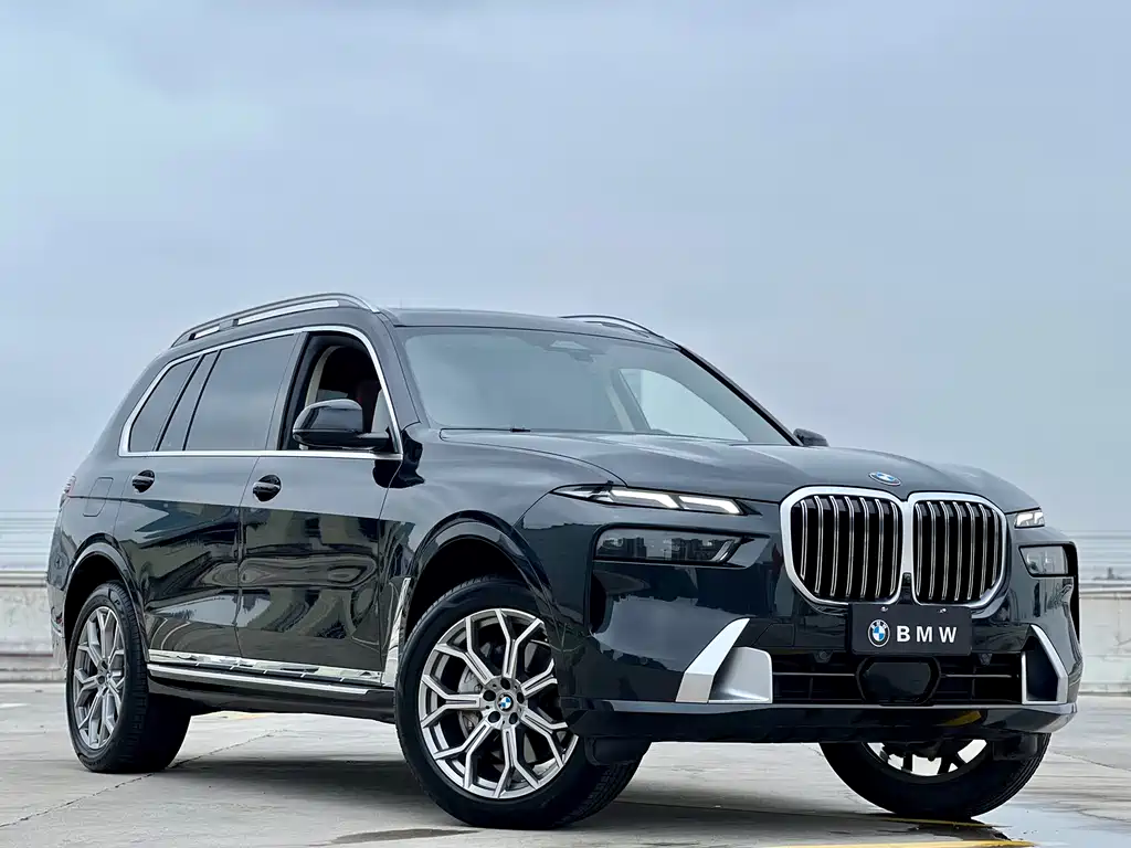 BMW X7 2024 xDrive40i Lead Luxury