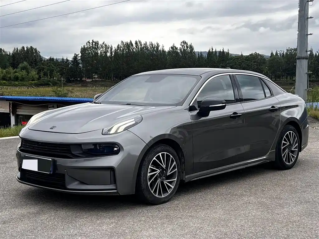 Lynk & Co 03 2020