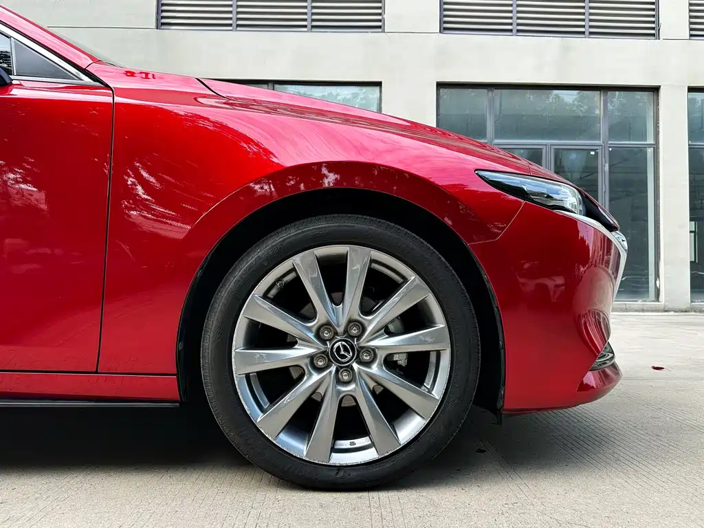 Mazda 3 Axela — миниатюра 11