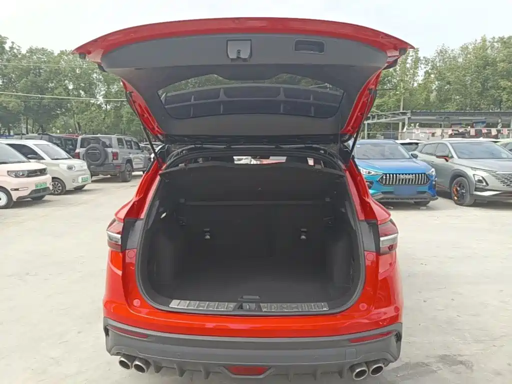 Geely Binyue — миниатюра 19