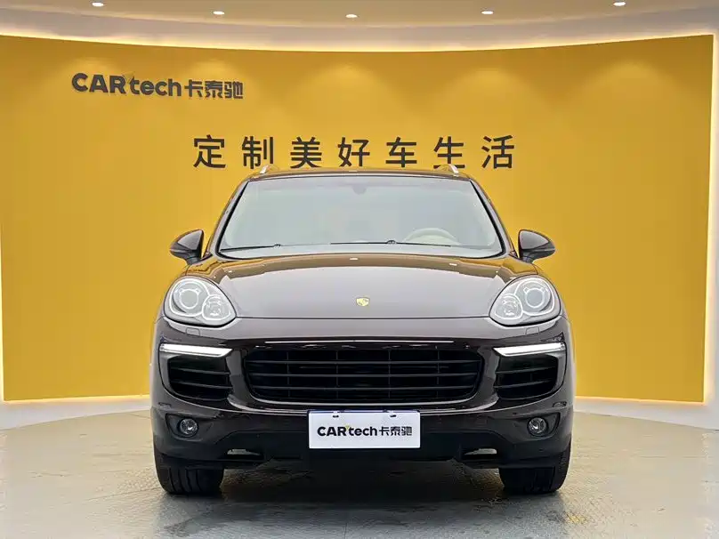 Porsche Cayenne — миниатюра 3