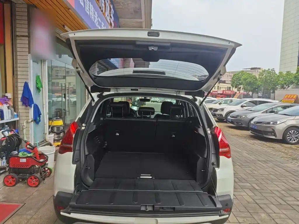 Peugeot 3008 — миниатюра 19
