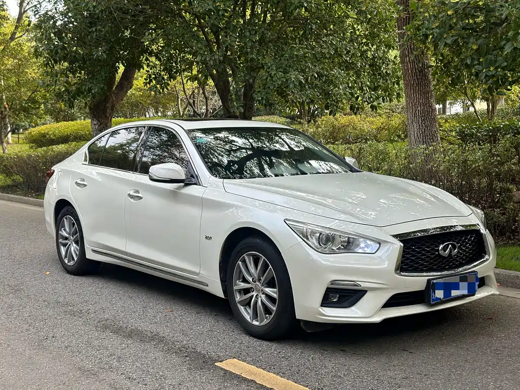 Infiniti Q50L — миниатюра 4