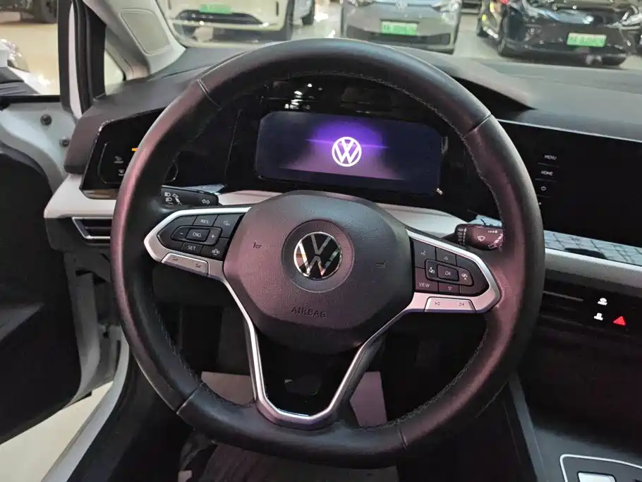 Volkswagen Golf — миниатюра 15