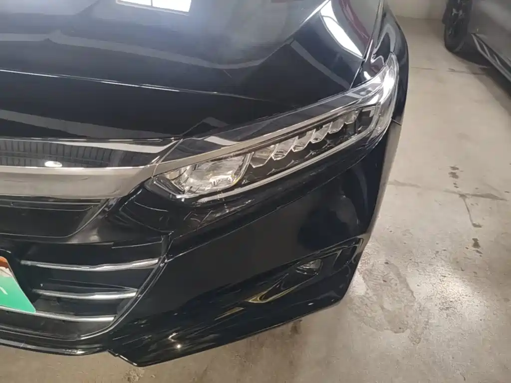 Honda Accord — миниатюра 24