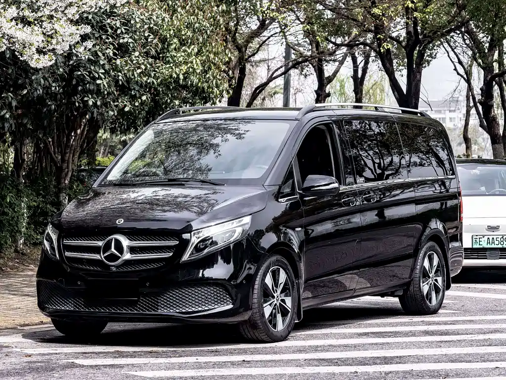 Mercedes-Benz V-Class 2021