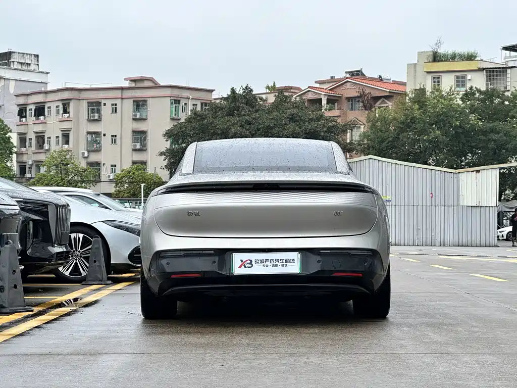 Zeekr 007 2024 75kWh