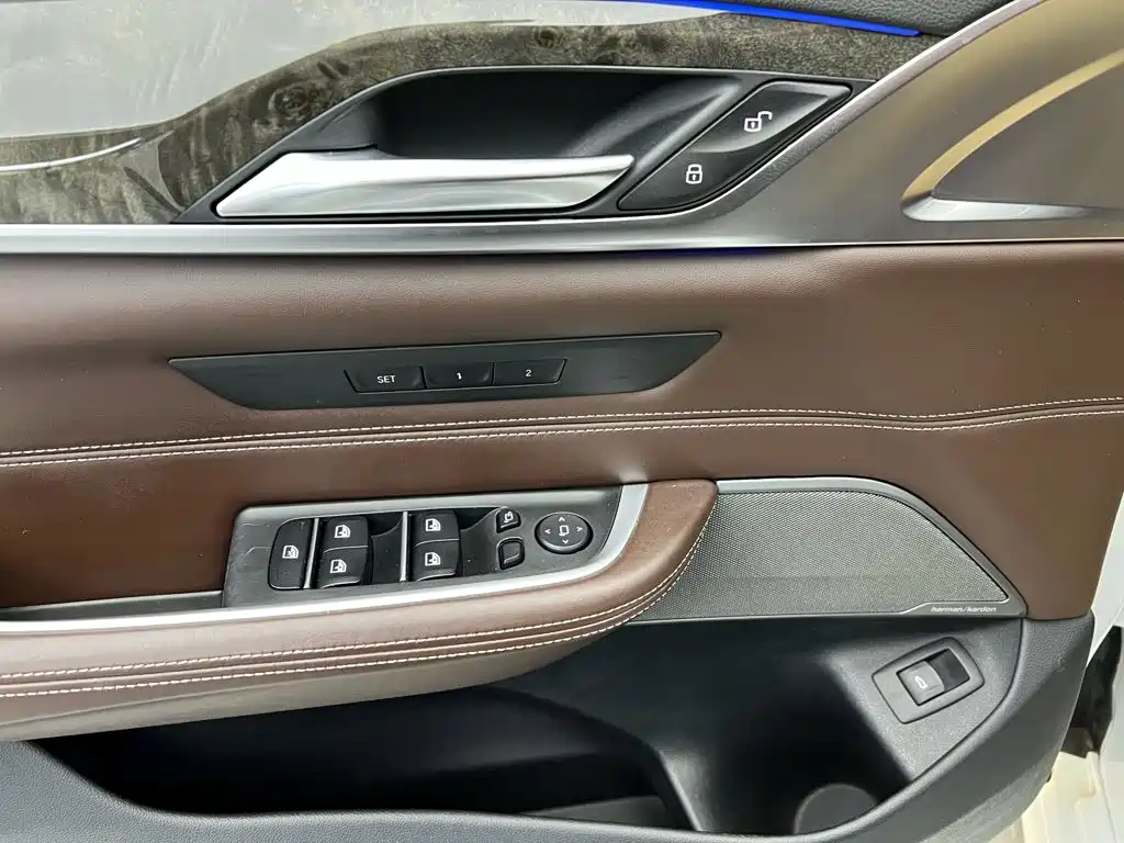 BMW 6 Series GT — миниатюра 14