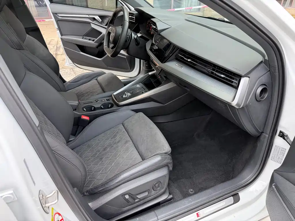 Audi A3 — миниатюра 11