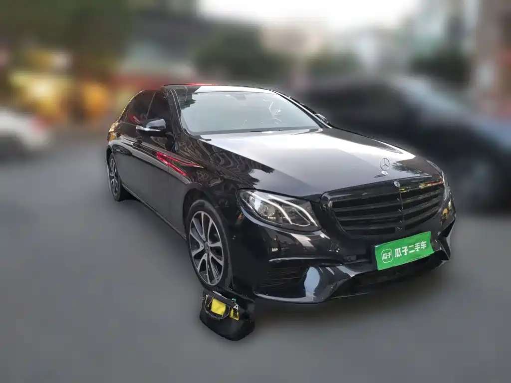 Mercedes-Benz E-Class — миниатюра 24