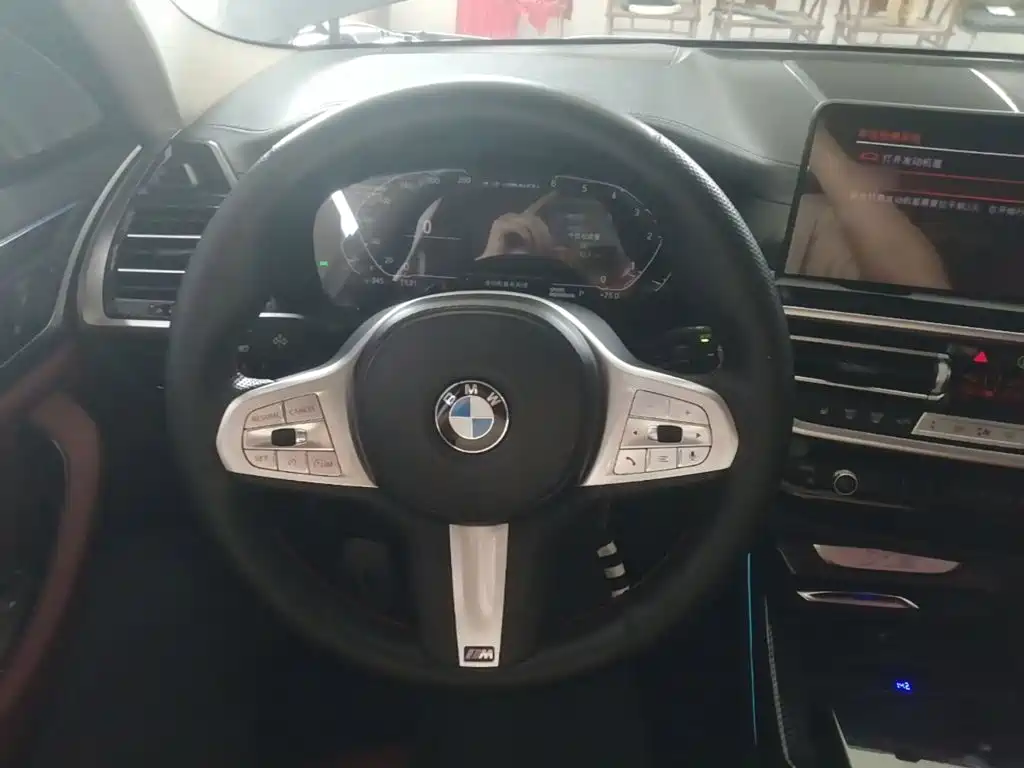 BMW X3 — миниатюра 11