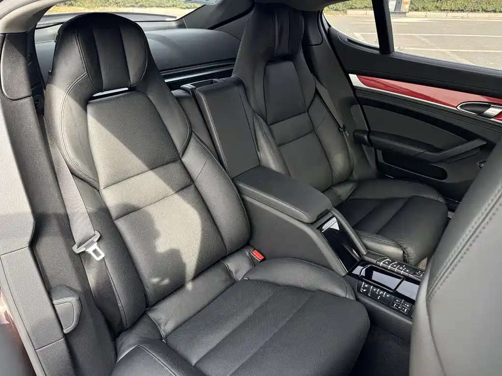 Porsche Panamera — миниатюра 15