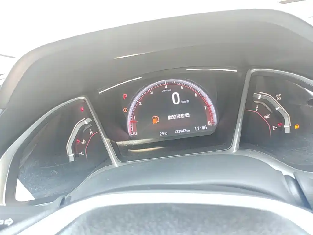 Honda Civic — миниатюра 12