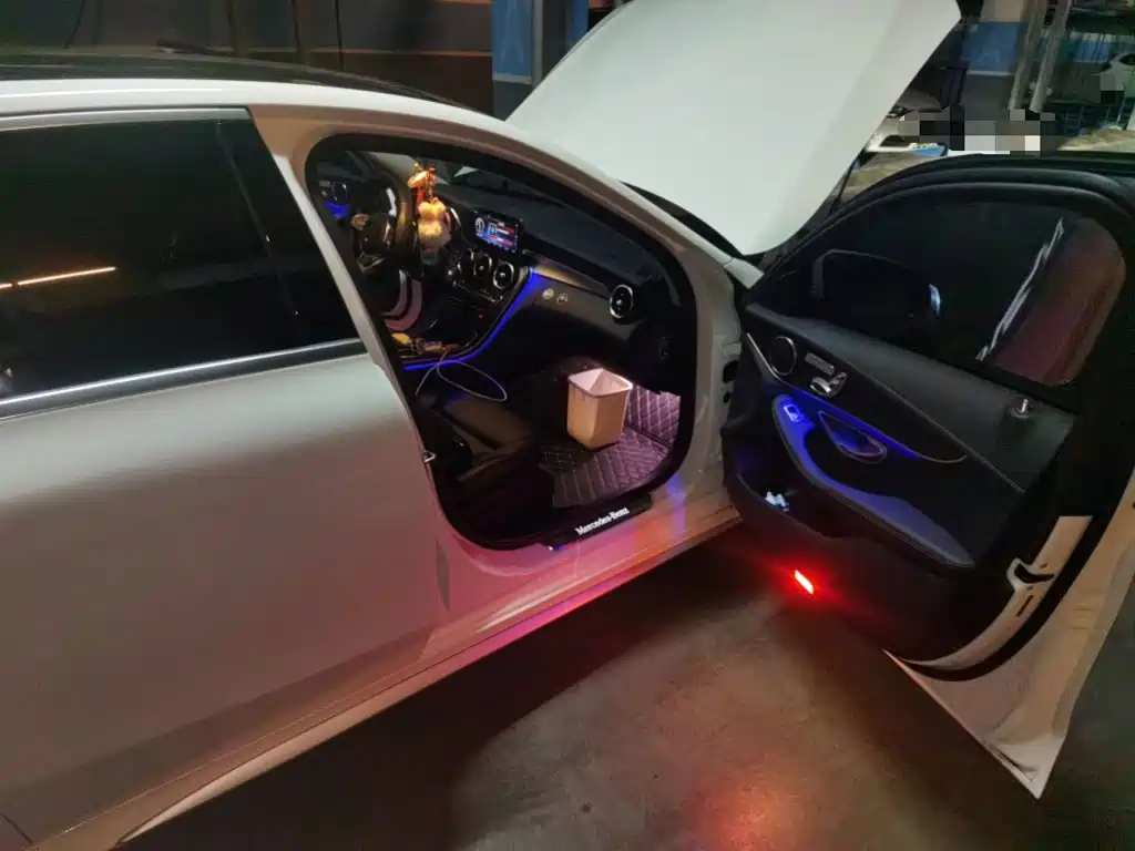 Mercedes-Benz C-Class — миниатюра 19