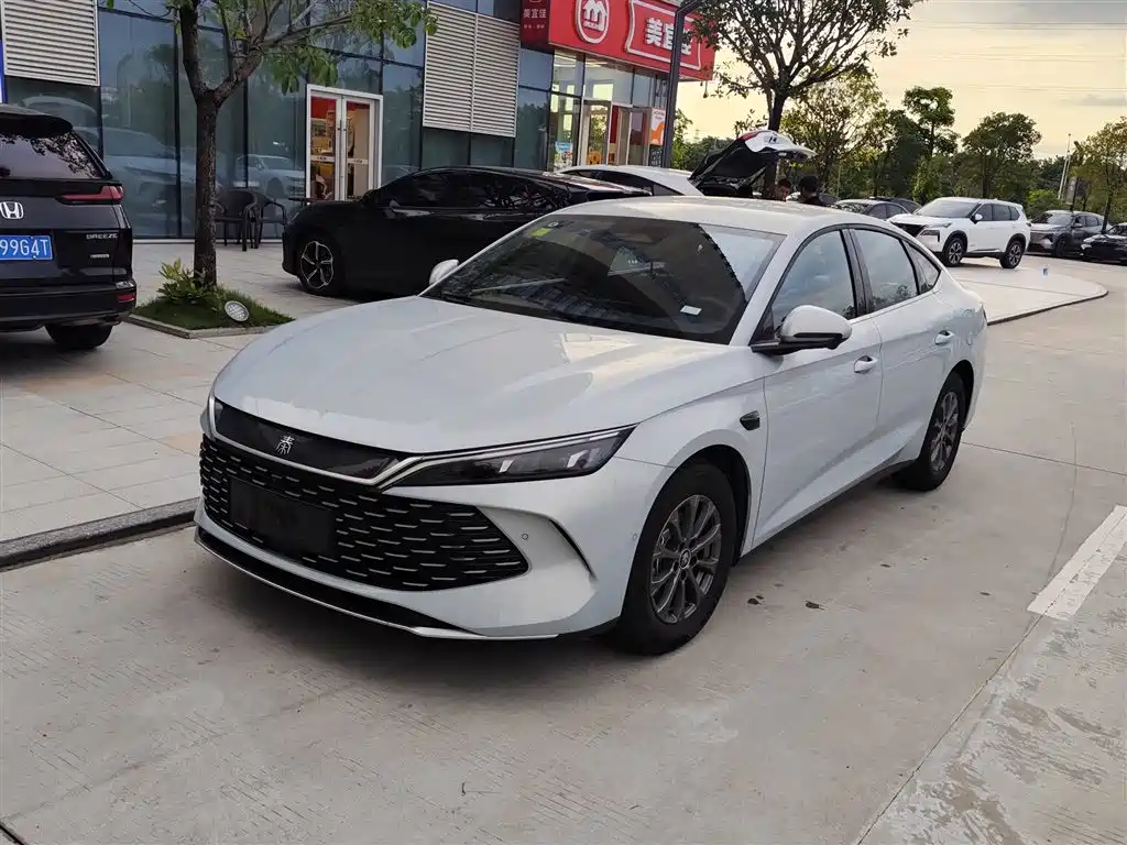 Byd Qin L 2025