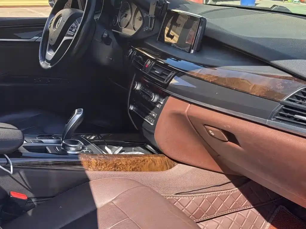 BMW X5 (Import) — миниатюра 4