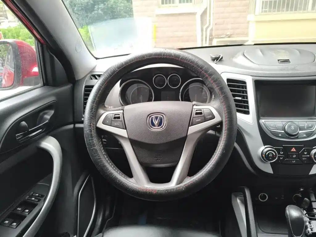 Changan CS35 — миниатюра 11
