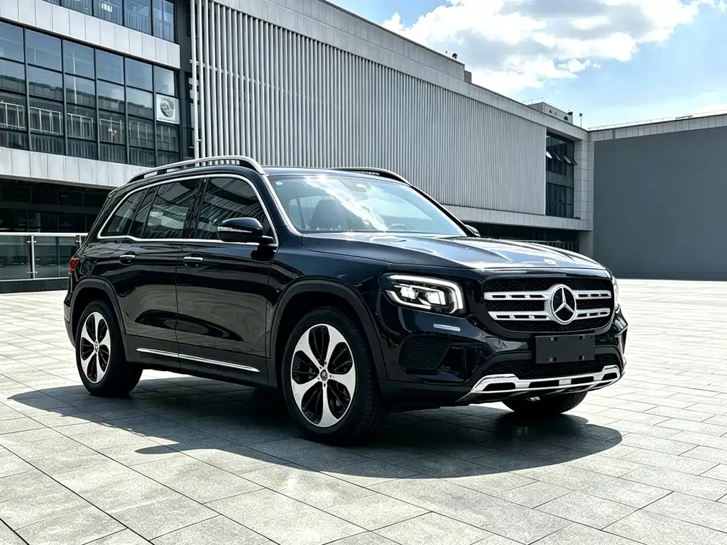 Mercedes-Benz GLB — миниатюра 2
