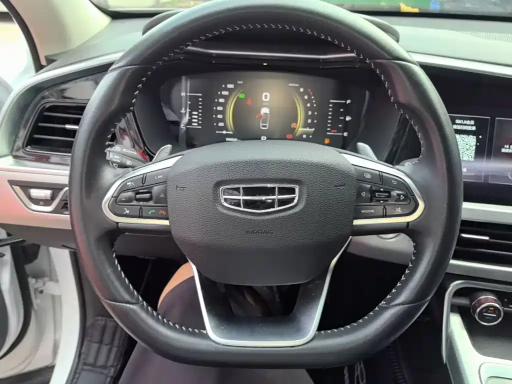 Geely Xingyue — миниатюра 11