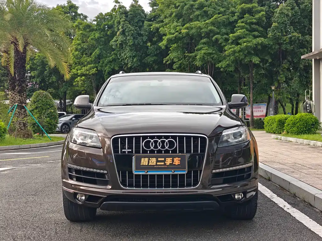 Audi Q7 — миниатюра 2
