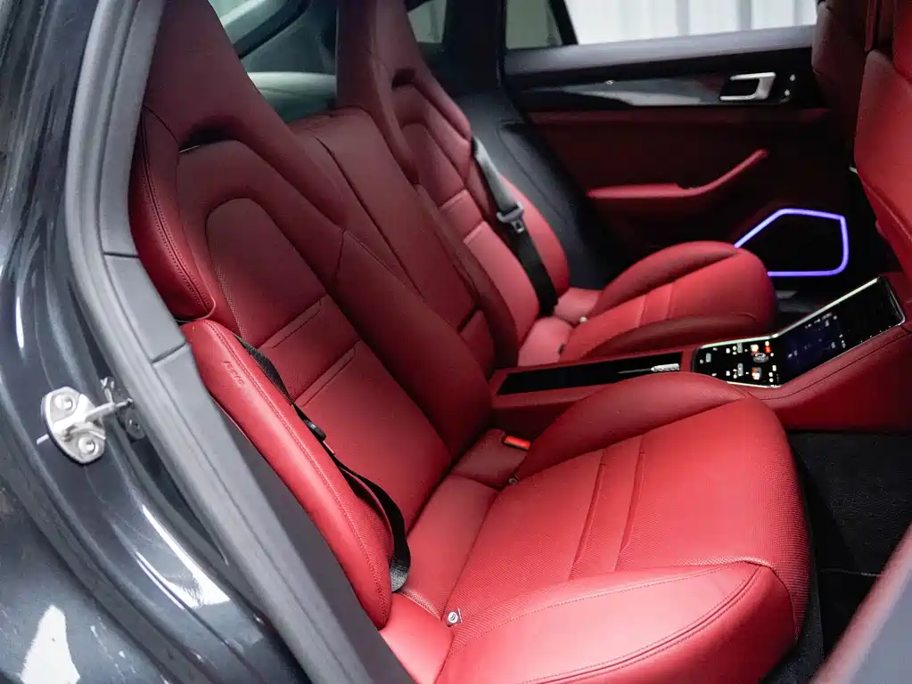 Porsche Panamera — миниатюра 12