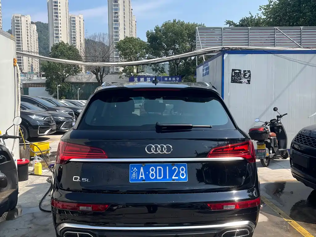Audi Q5L — миниатюра 9