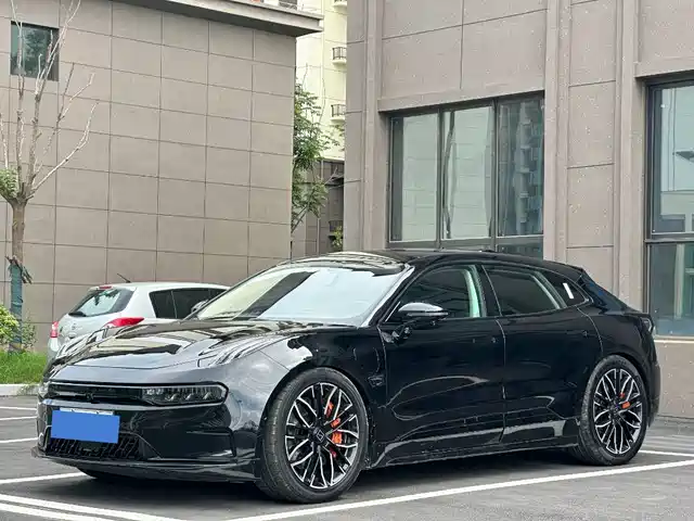 Zeekr 001