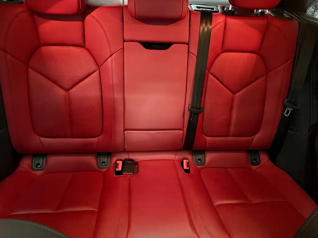Porsche Macan — миниатюра 23