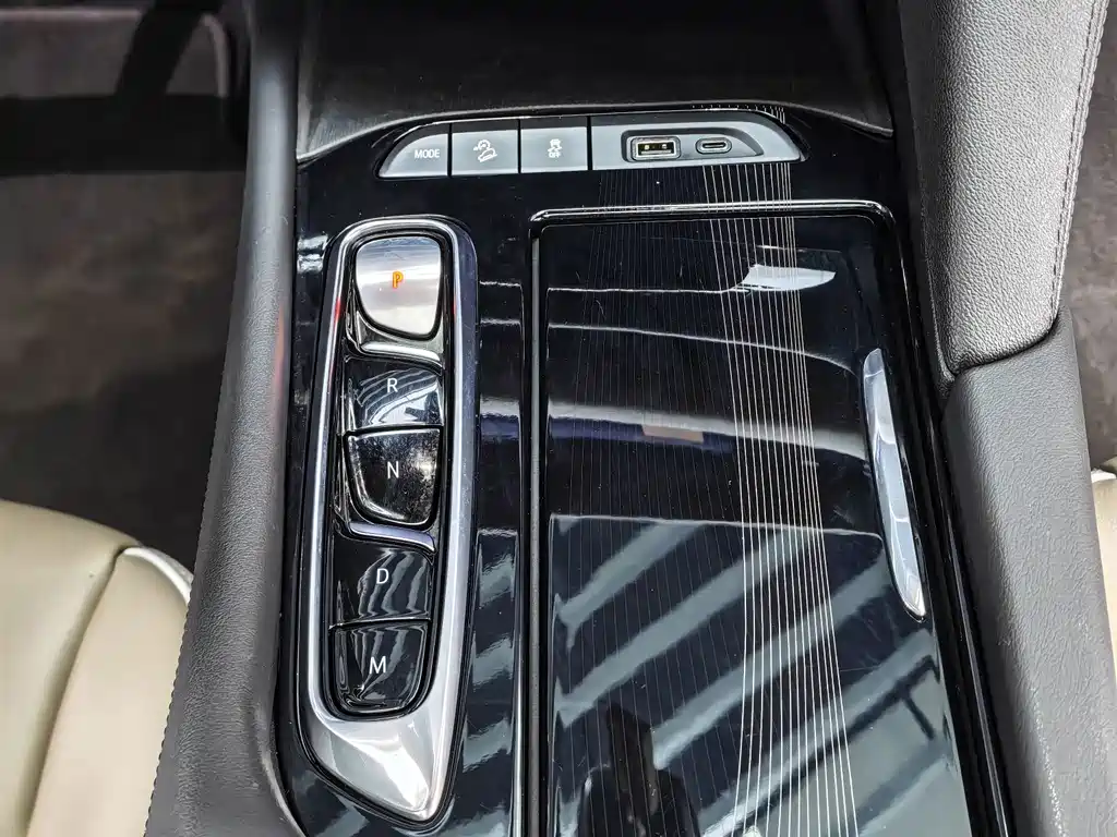 Buick Enclave — миниатюра 15