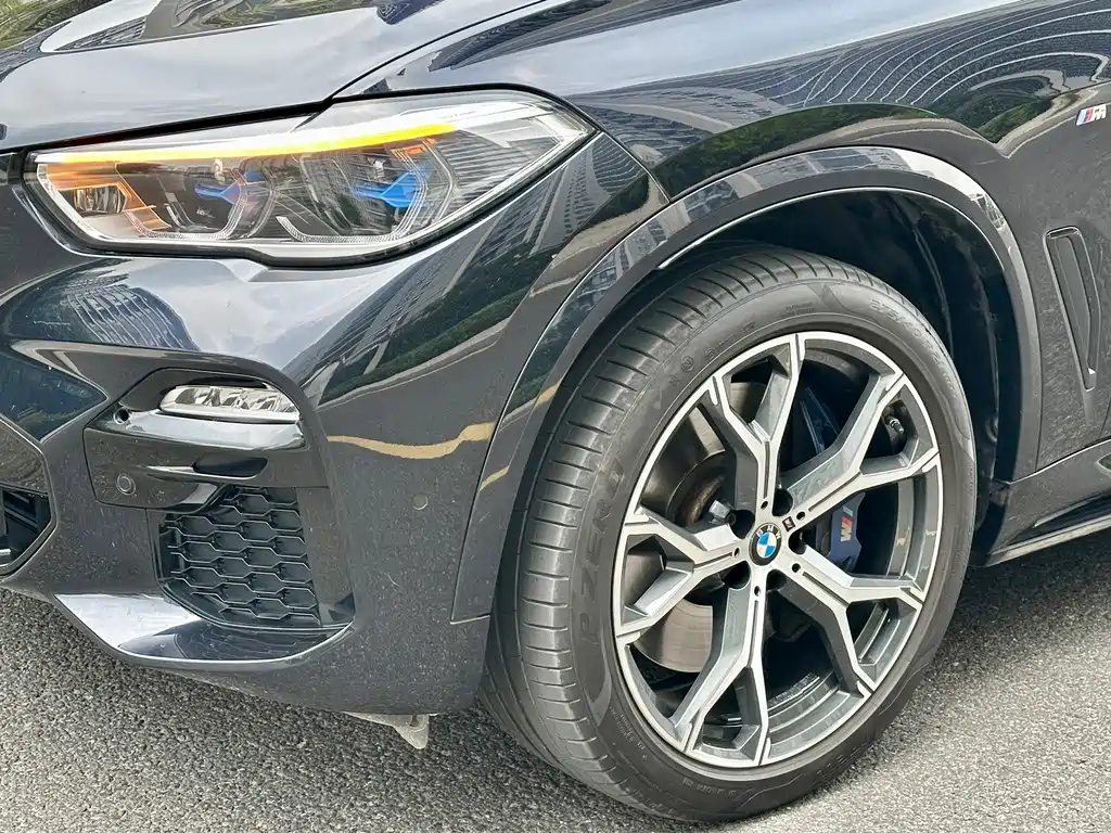 BMW X5 (Import) — миниатюра 5