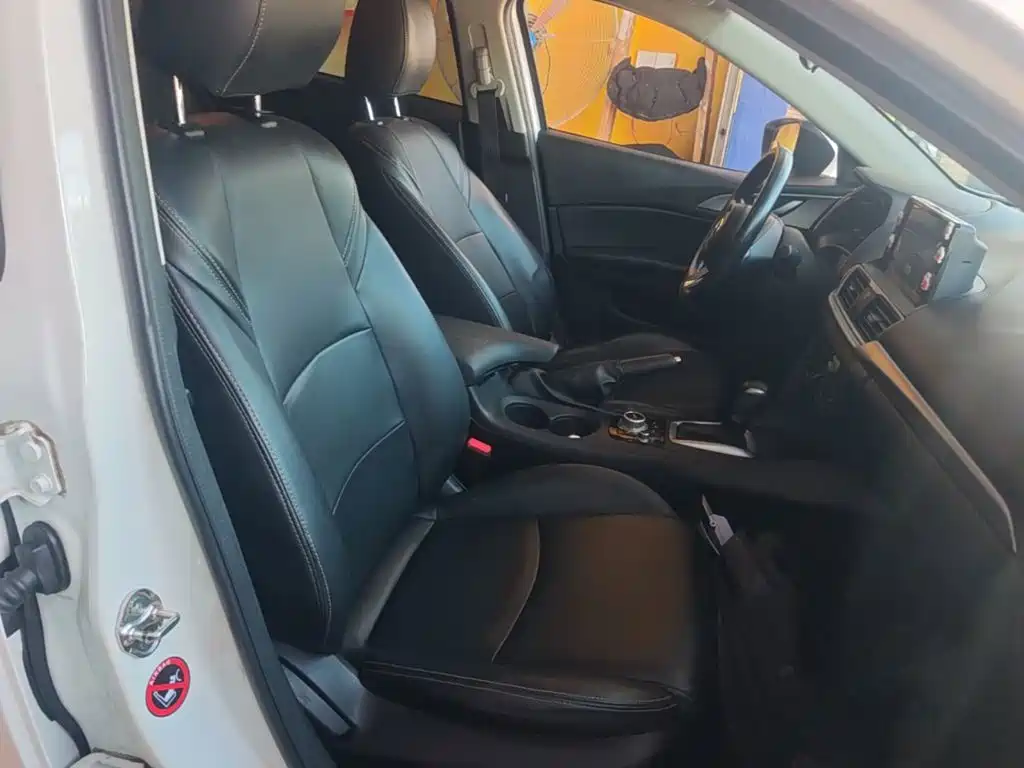 Mazda 3 Axela — миниатюра 25