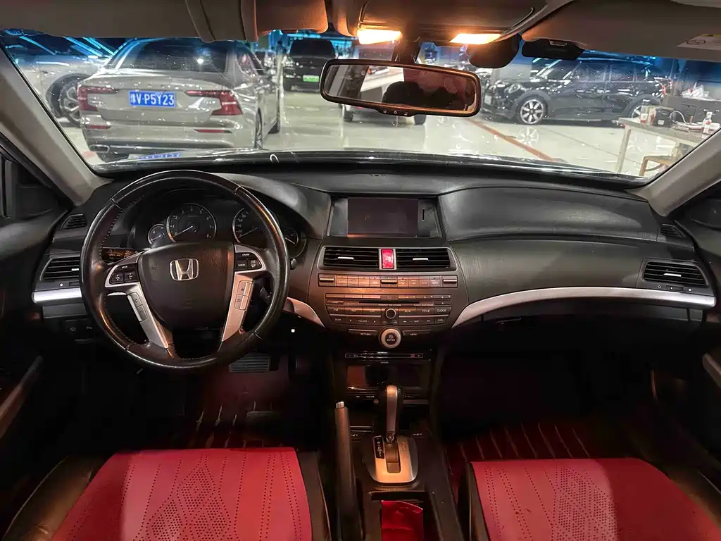 Honda Crosstour — миниатюра 6