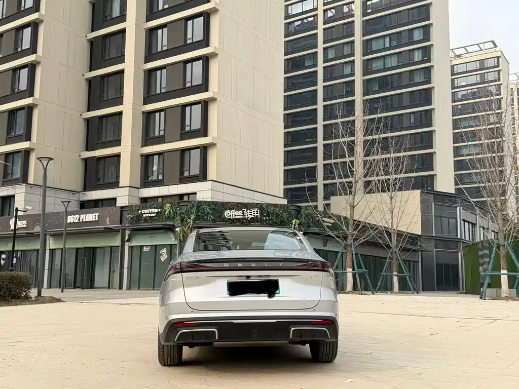 GEELY GALAXY GALAXY L6