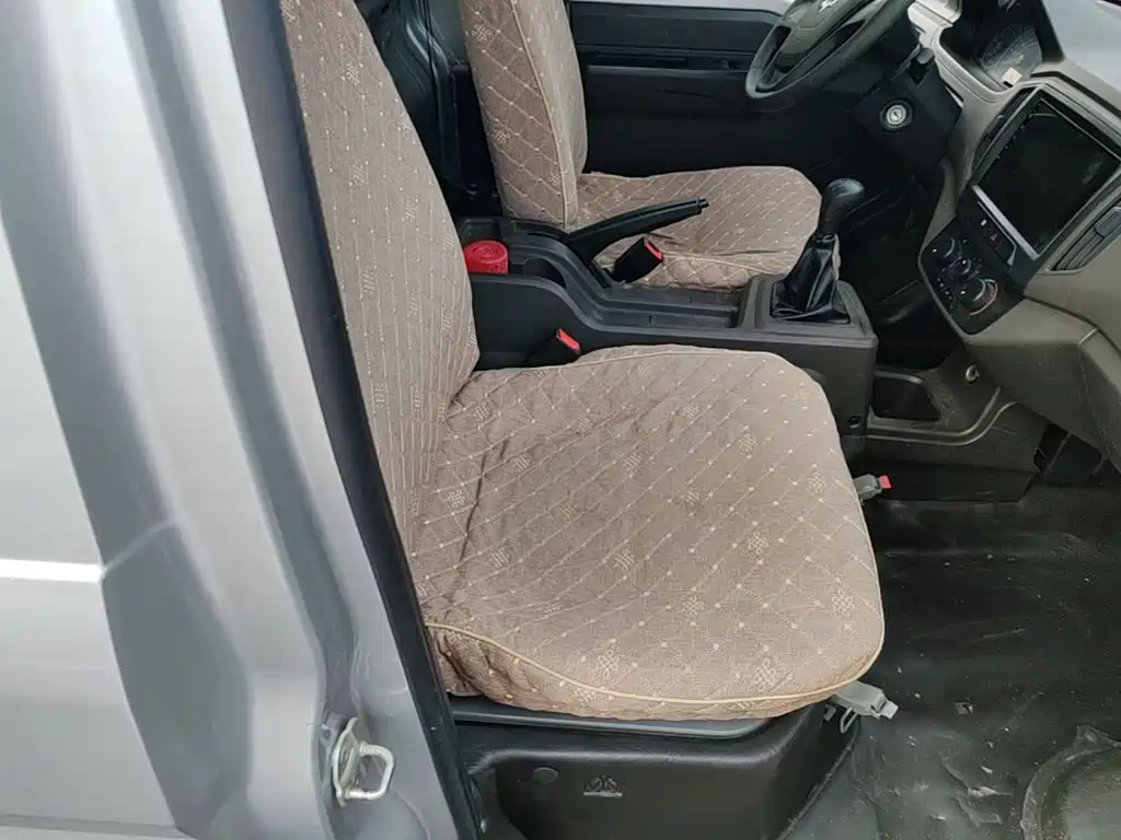 Wuling Rongguang New Truck — миниатюра 25