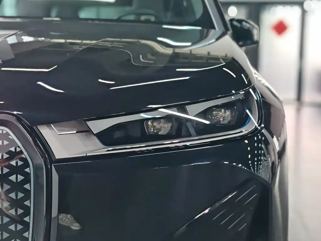 BMW iX — миниатюра 9
