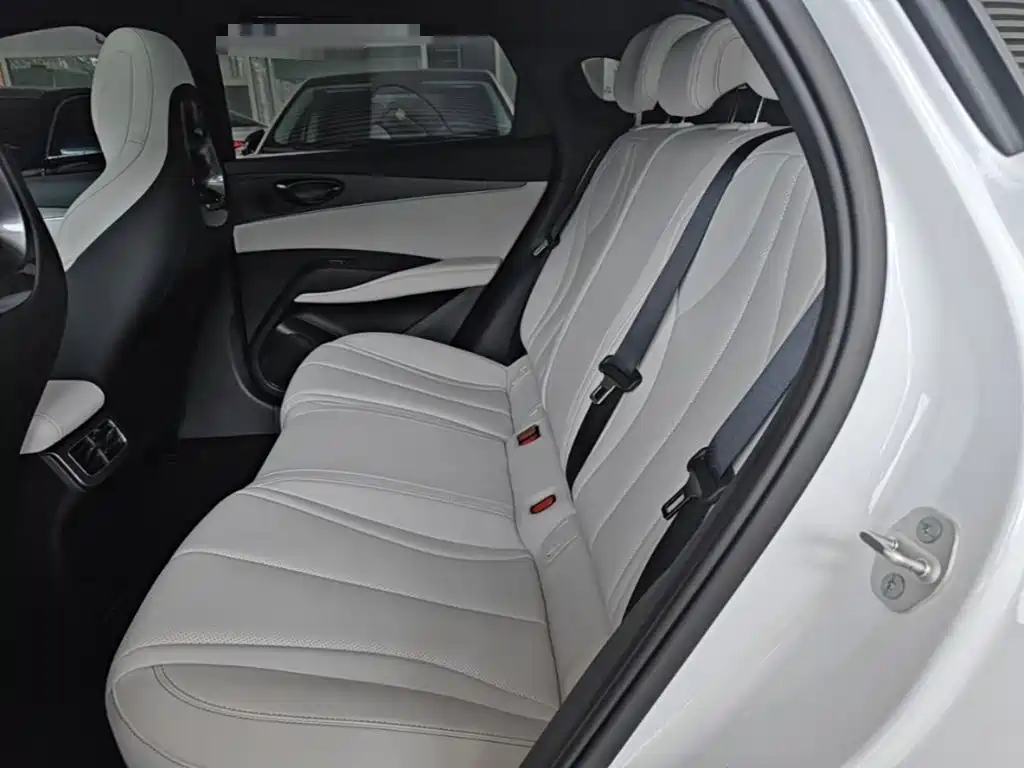 BYD Seal 06 — миниатюра 17