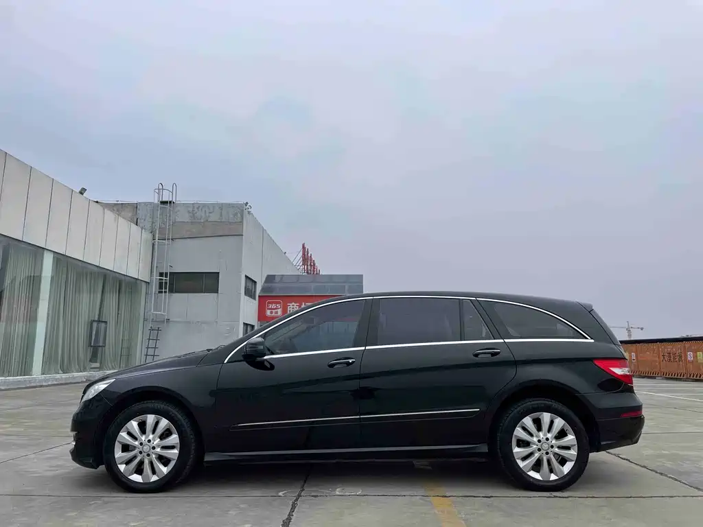 Mercedes-Benz R 2014 R 400 4MATIC Luxury