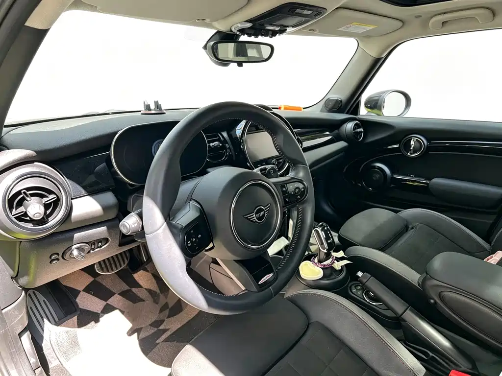 MINI Mini — миниатюра 6