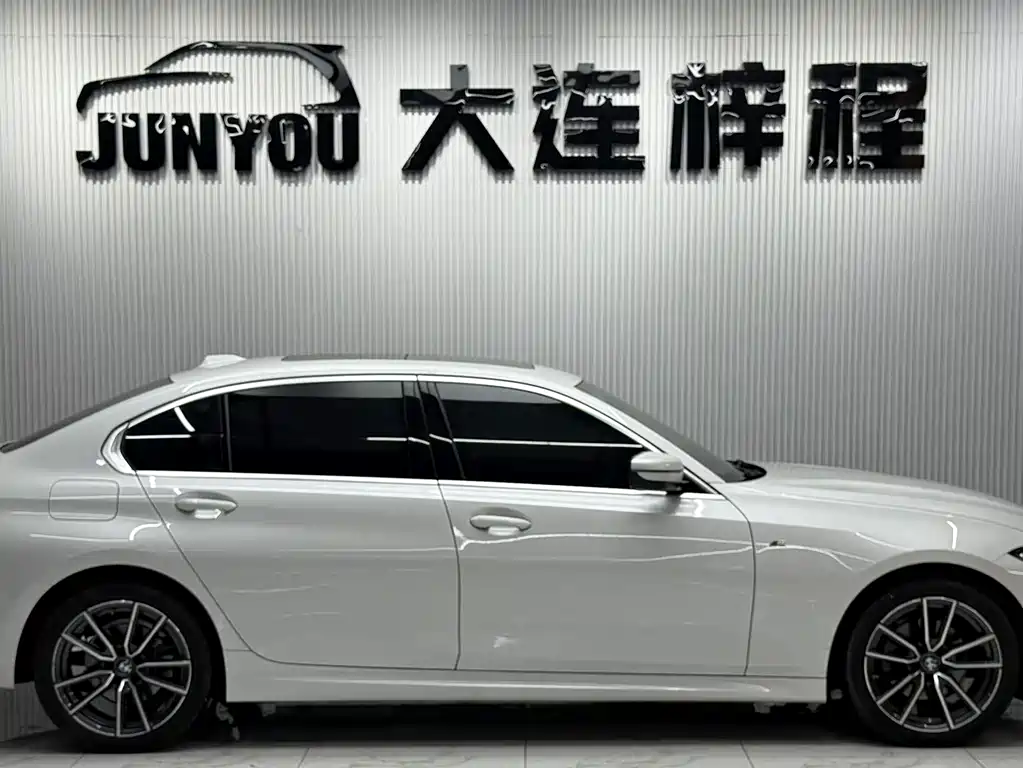BMW 3 Series 3 2023 320Li M Sport