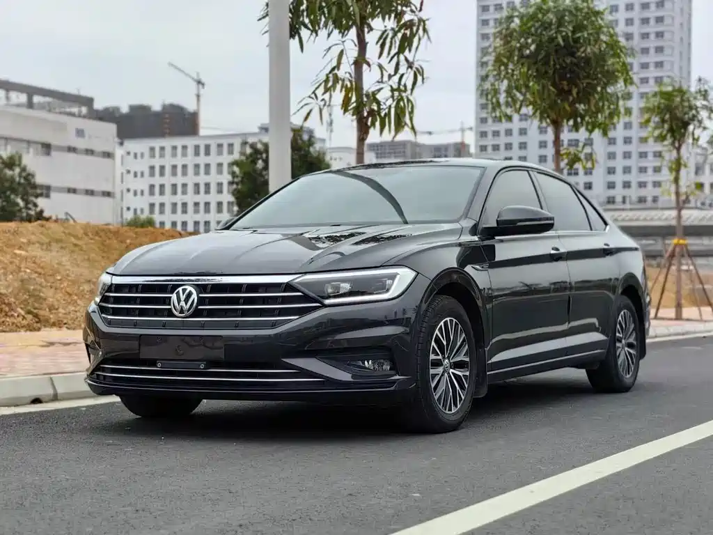 Volkswagen Sagitar 2020