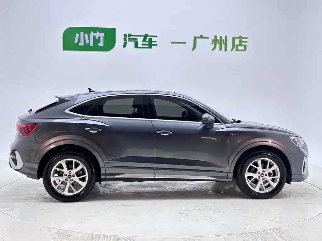 Audi Q3 Sportback — миниатюра 6
