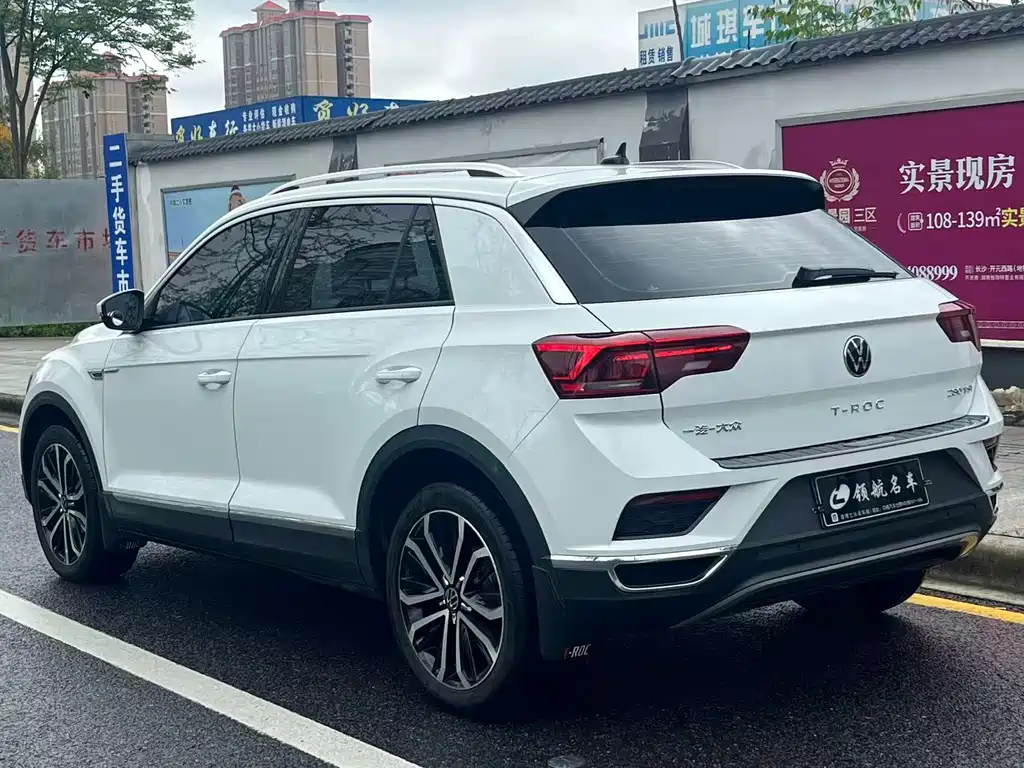 Volkswagen T-Roc 2021 280TSI DSG Smart Connect