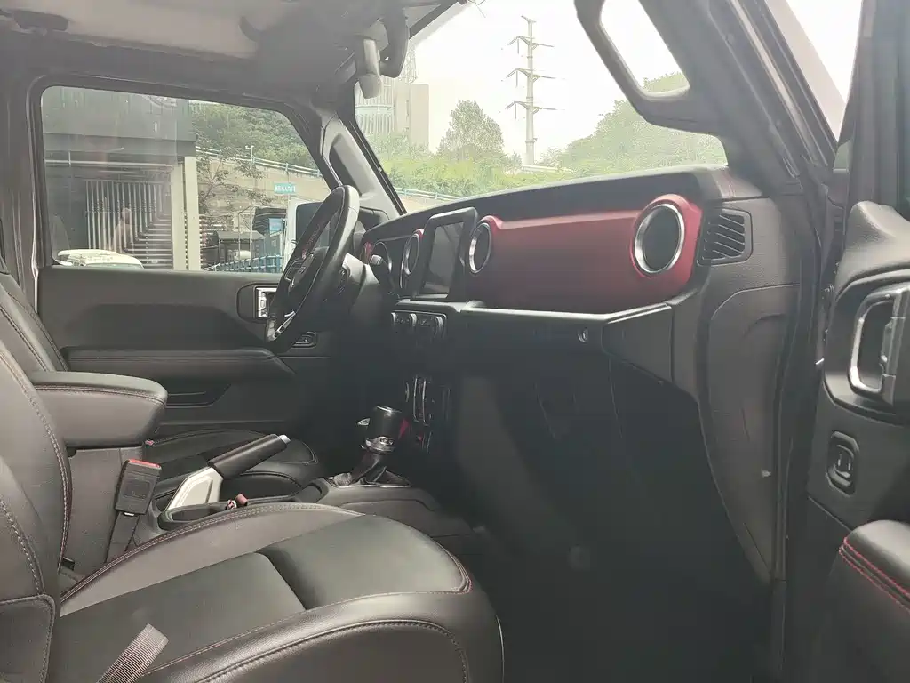 Jeep Wrangler — миниатюра 6