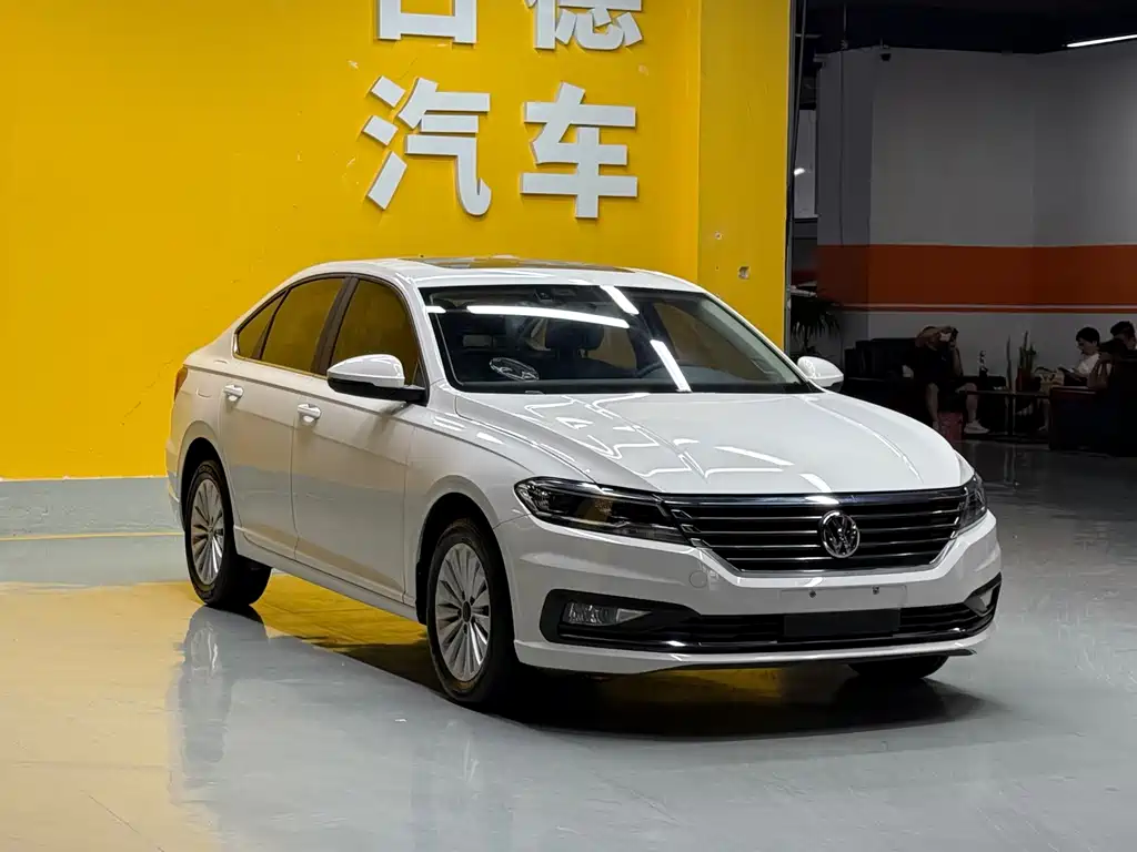 Volkswagen Lavida — миниатюра 3