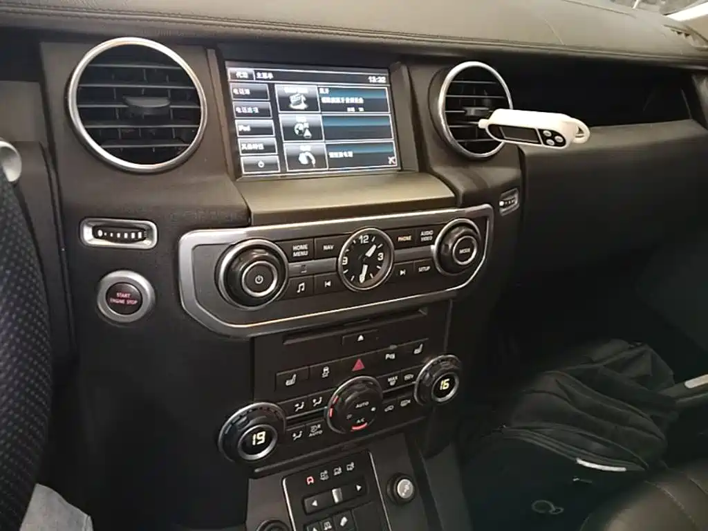 Land Rover Discovery — миниатюра 13